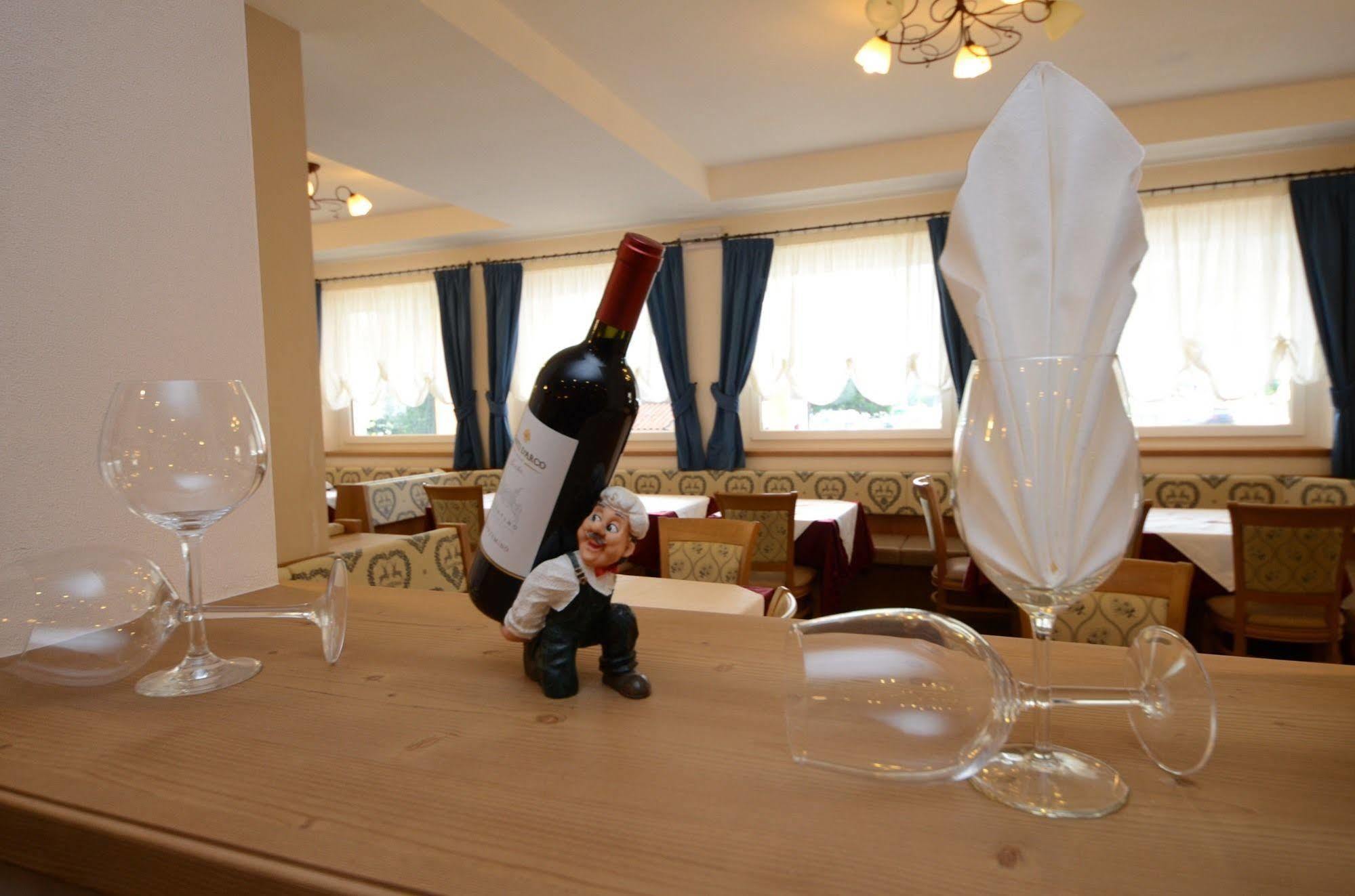 Park Hotel Avisio Soraga Zewnętrze zdjęcie