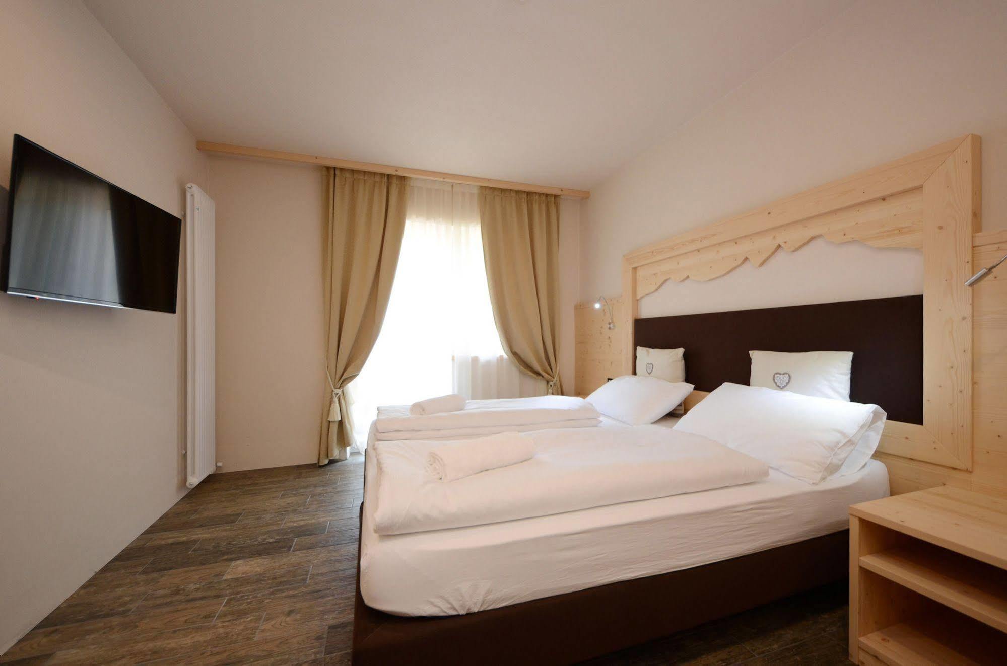 Park Hotel Avisio Soraga Zewnętrze zdjęcie