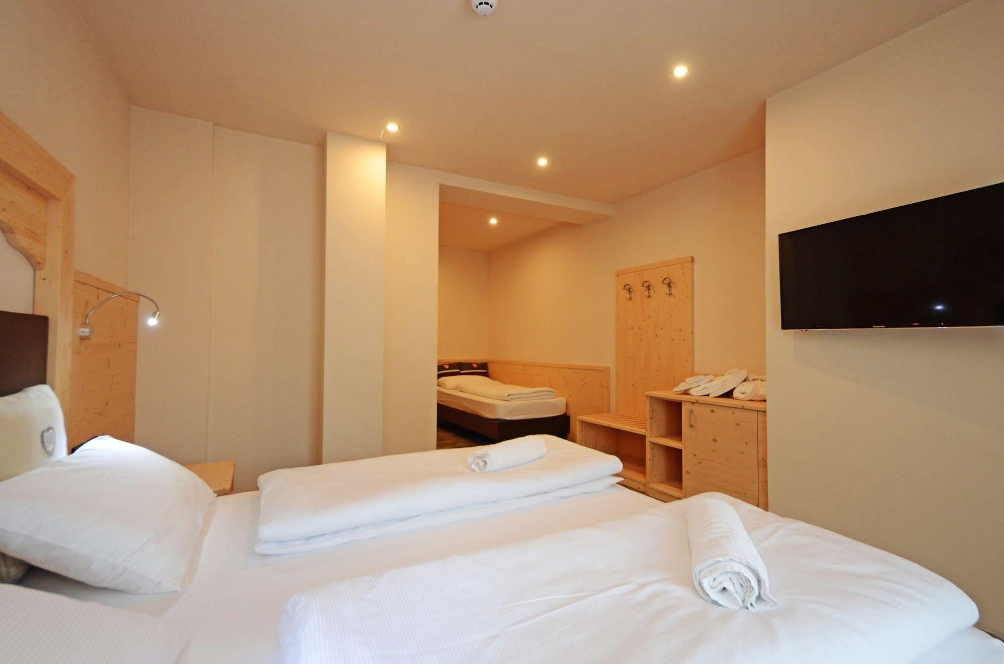 Park Hotel Avisio Soraga Zewnętrze zdjęcie