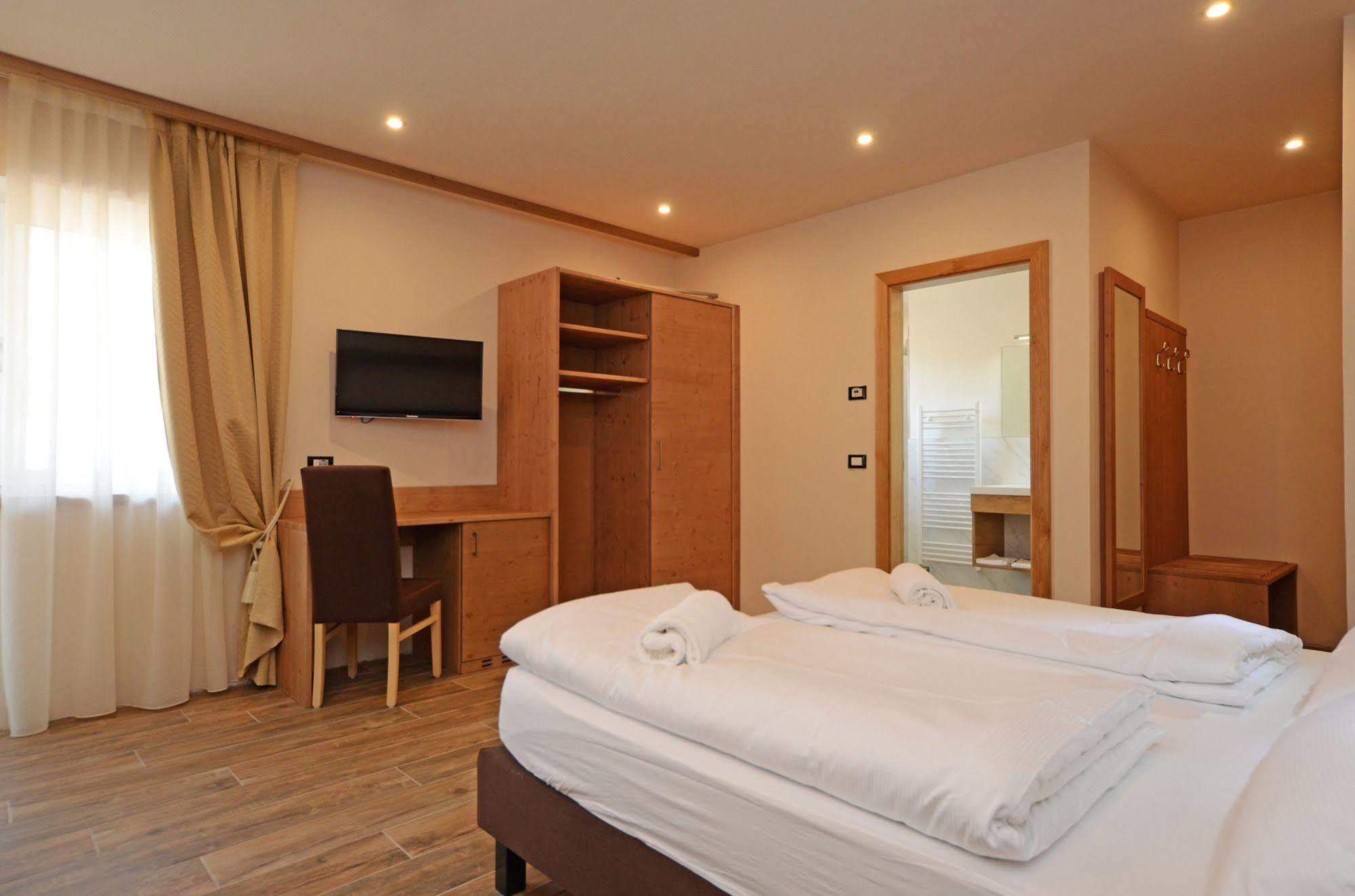 Park Hotel Avisio Soraga Zewnętrze zdjęcie